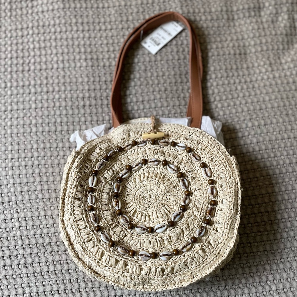 INC Round purse